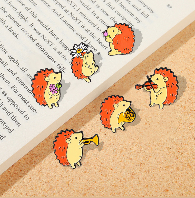 Embroidery Quilting - Hedgehog Musician Audience Enamel Pins Custom