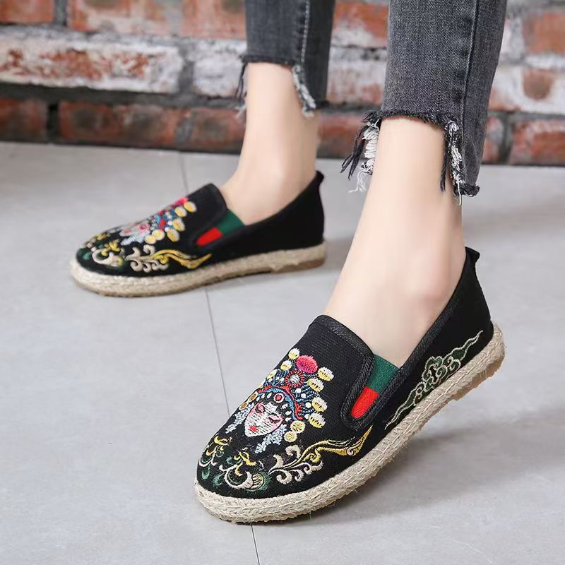 Women Flat Sole Embroidered Cl - Embroidery Cloth ulasan dan harga