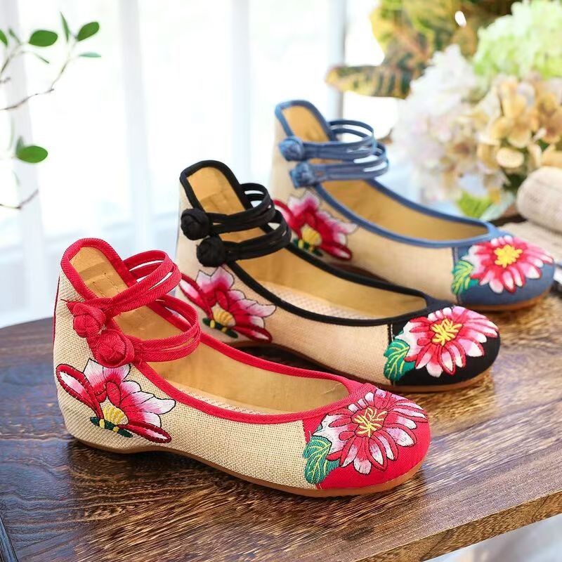 Woman Wedges Embroidered Cloth - Embroidery Cloth ulasan dan harga